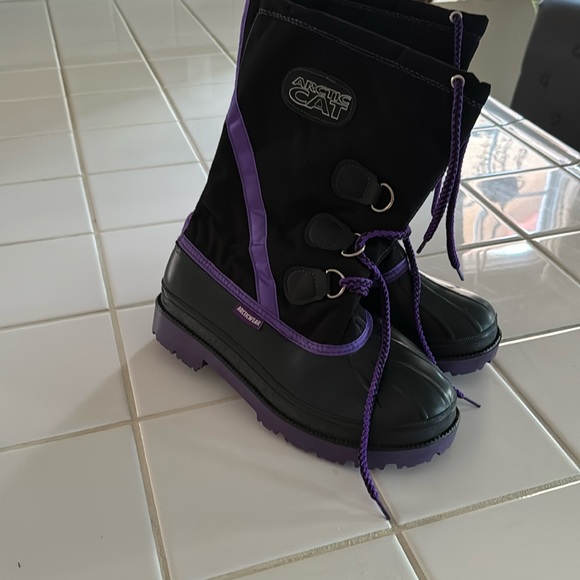 * Artic  Cat boots women 7 snowmobile - Picture 1 of 10